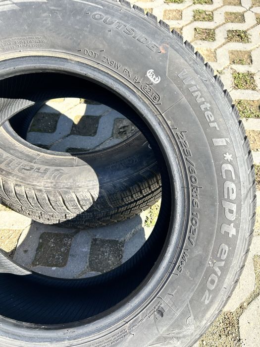 Anvelope 225/60 R16 M+S