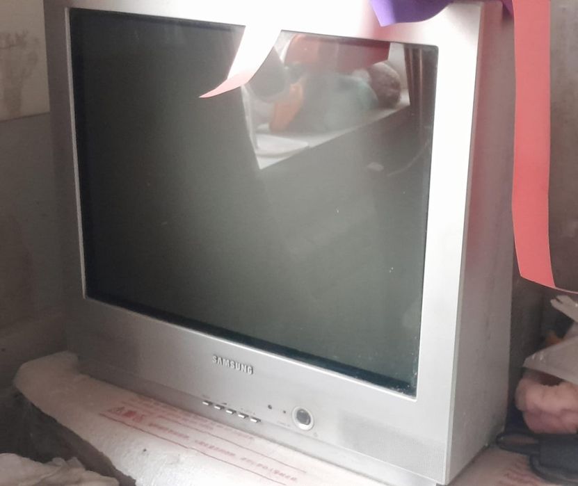 Телевизор самсунг