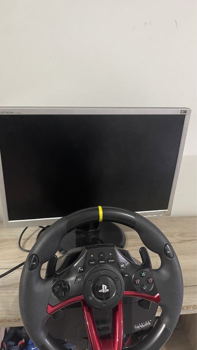 vand urgentVolan HORI wireless pentru ps4 vand sau schimb