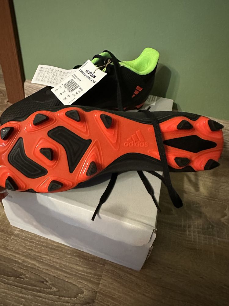 Бутонки(Обувки за футбол )Adidas