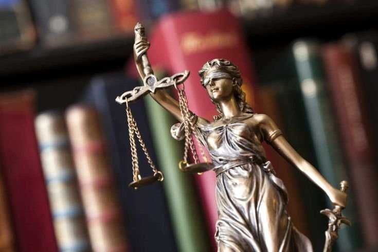 Адвокат по гражданским, экономическим, уголовно-административным делам