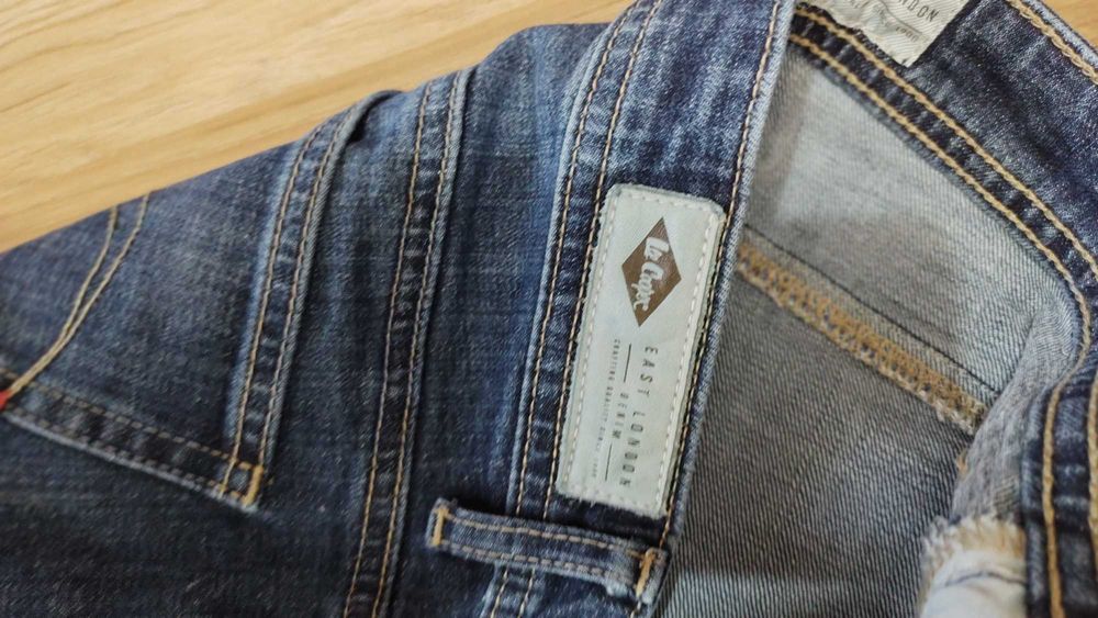 Blugi originali S/M Lee Cooper