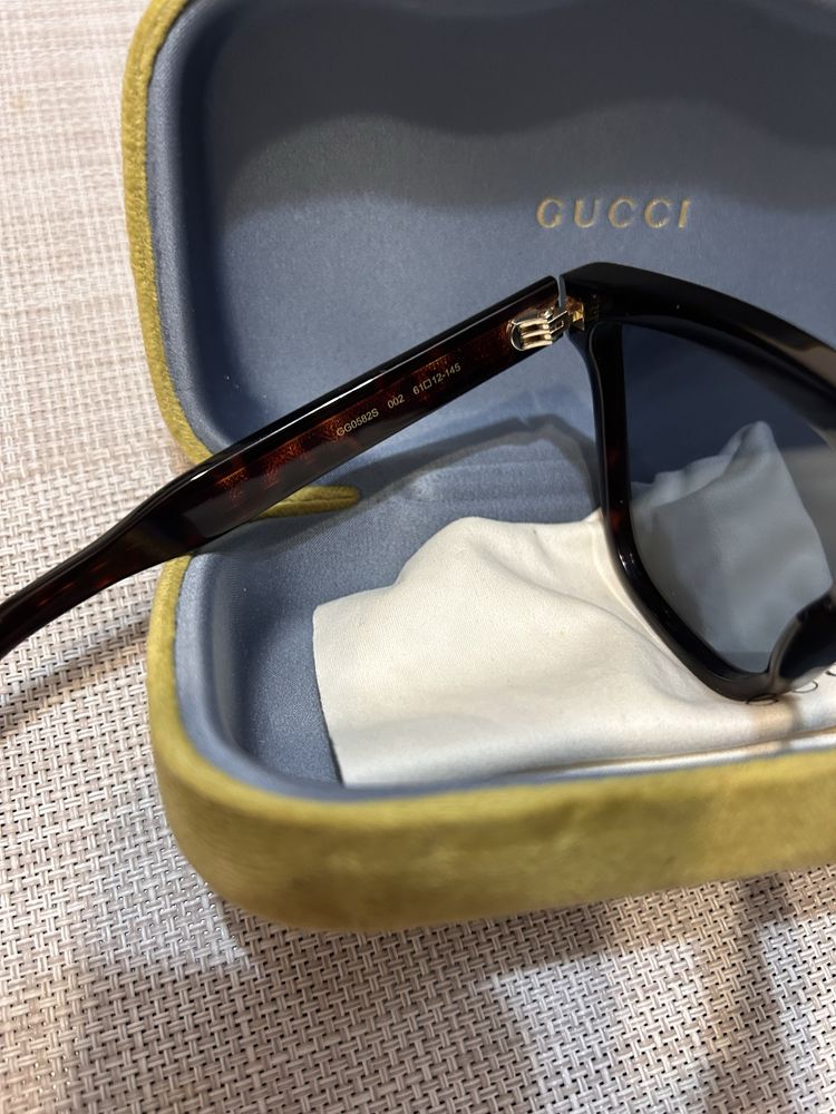 Слънчеви очила Gucci