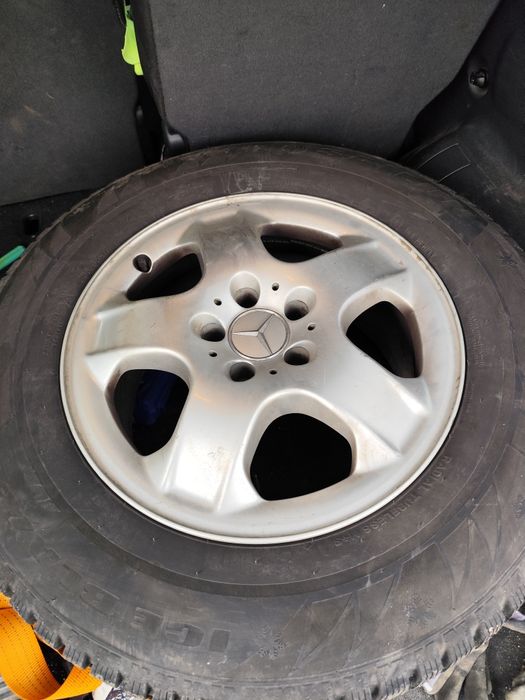 Джанти за Мерцедес с гуми