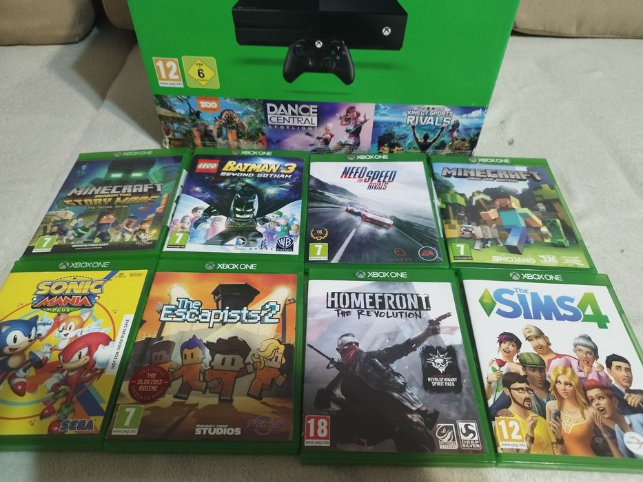 Xbox one 500gb full box +kinect + 8 jocuri ,1 controller