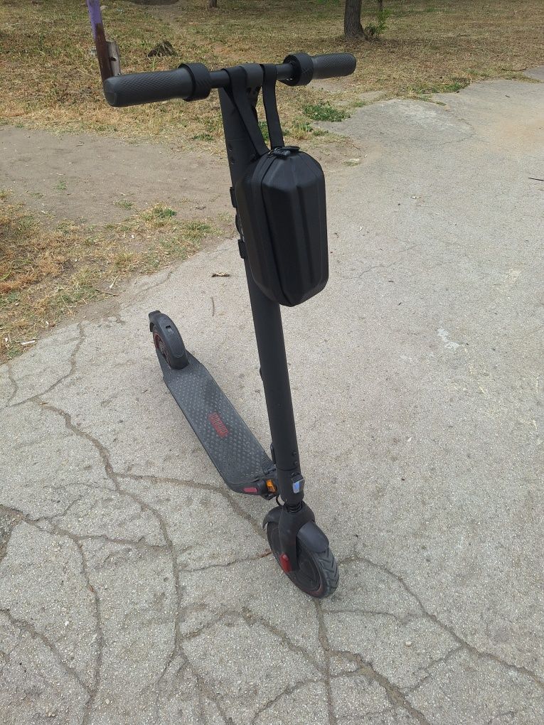 Електрическа тротинетка ninebot e25e
