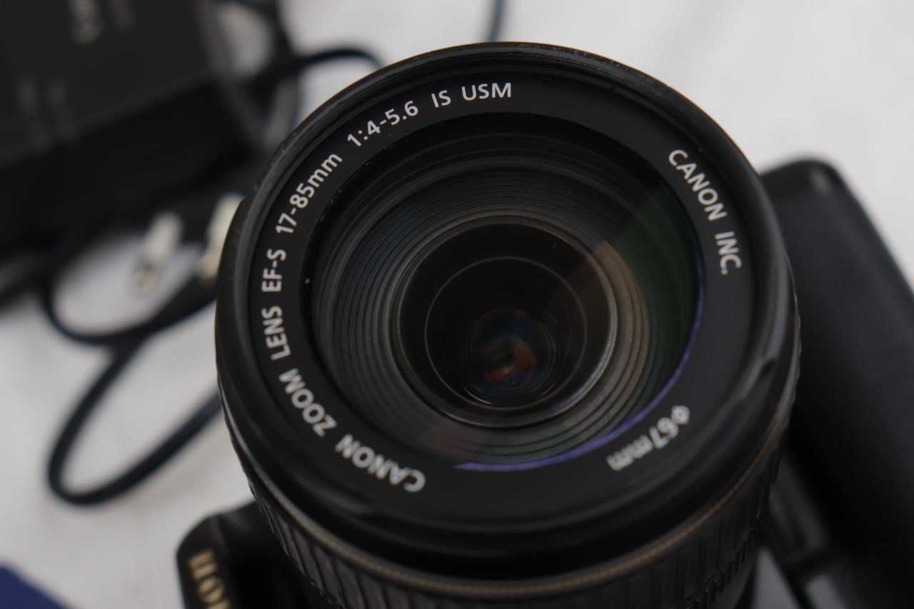 Canon 650d komplektlari bor yn560 iii 
 spishka