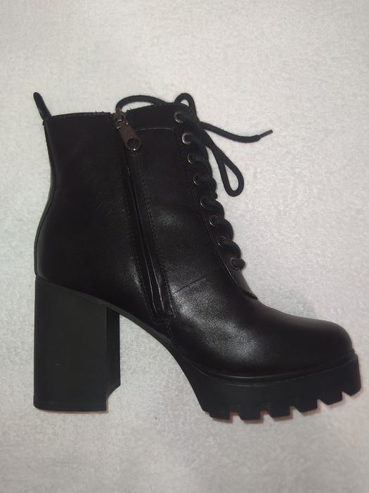 Нови дамски боти ест.кожа Calvin Klein, ном.38