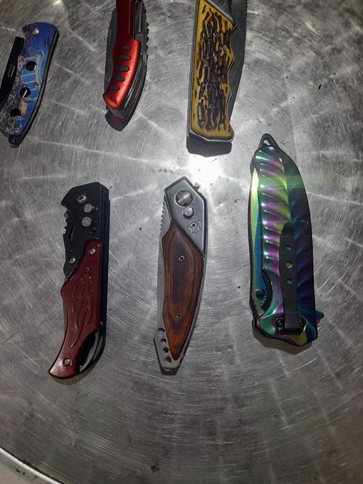 Briceagul multi funcționale