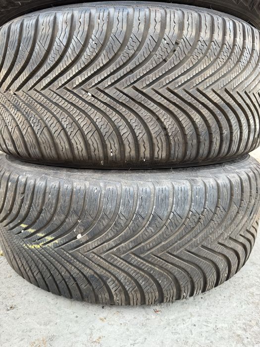 Michelin Alpine 5 225/45/17