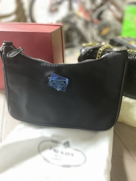 Geanta dama prada