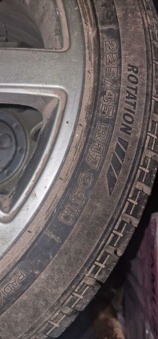 Jante aliaj R175×112 cu anvelope de iarna 225/45/R17 folosite un sezon