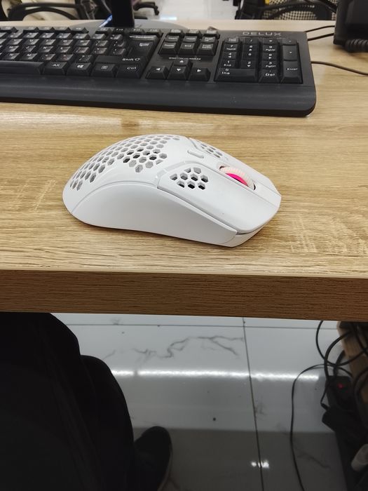 Продаю мышку в хорошем состояний Hyperx