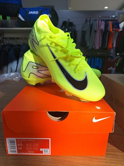 Nike ZM VAPOR 16