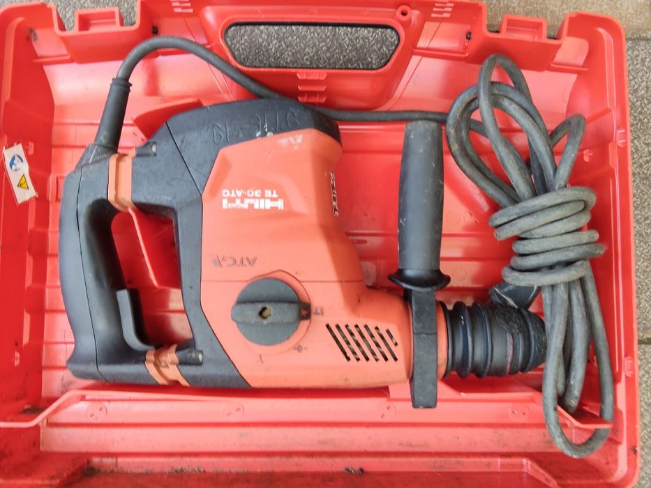 Rotopercutor HILTI TE 30-ATC  că și nou