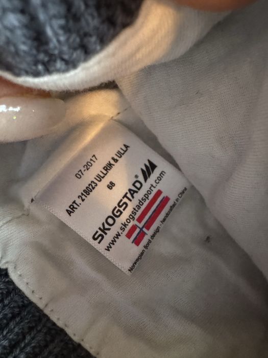 Căciulă lână dublata interior cu bumbac