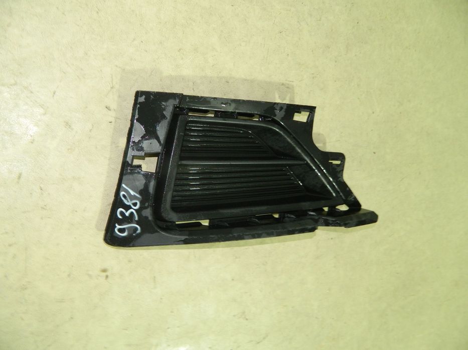 Grila partea stanga bara fata, VW Golf SportVan, 2013, 2014, 2015, 2016, , 510853221B