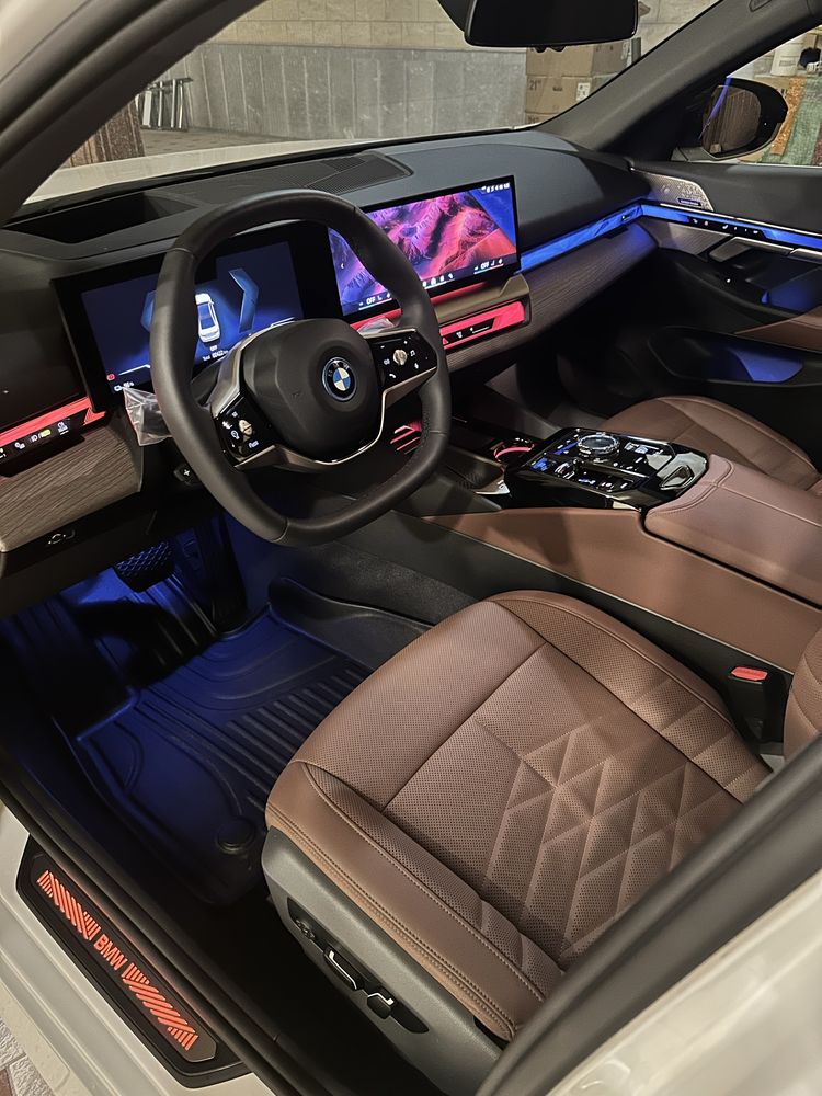 BMW i5 M 35L 2024