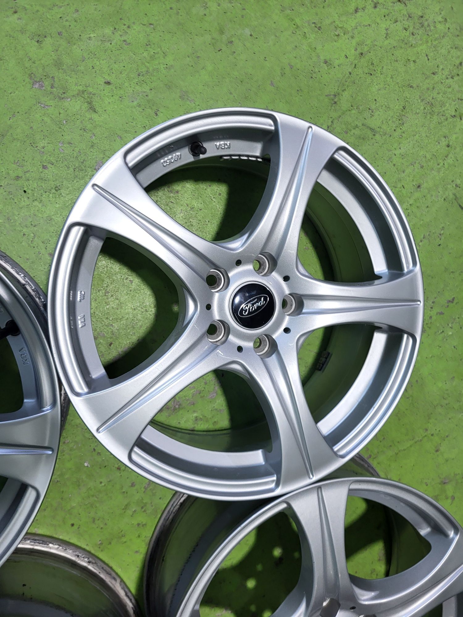 17 5x108 Ford лети джанти 5х108 форд