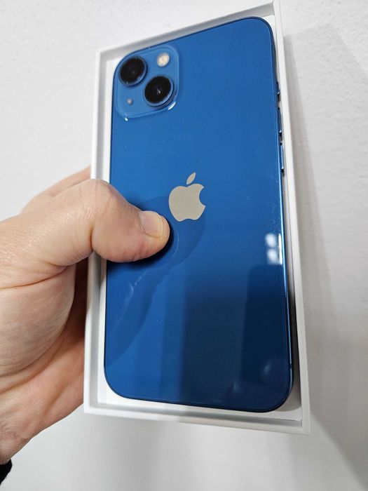 Iphone 13 128 Gb impecabil la cutie.