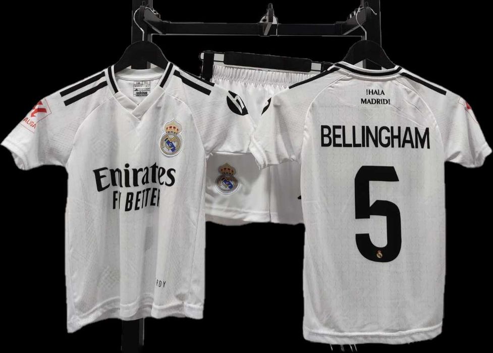 Мбапе Реал Мадрид Бяла Шапка с Козирка Фенска 24/25