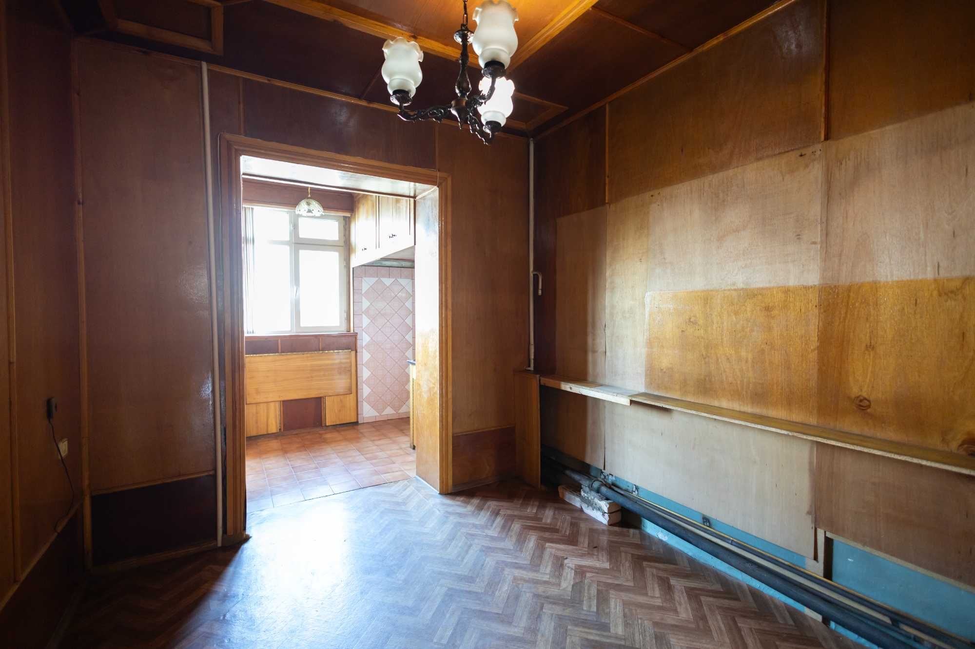 Продам квартиру Юнусабад 16, 4/3/9, 96кв м