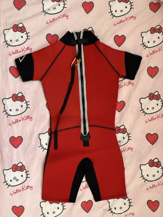 Продава се неопрен – като нов!