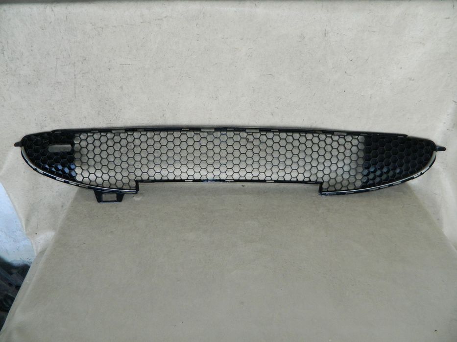 Grila intre proiectoare Peugeot 206, 2002, 2003, 2004, 2005, 2006, ,  cod origine OE 9648292477