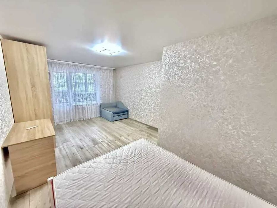 Дава се под наем Двустаен апартамент в София, Зона Б-18 - 65 кв.м за 510 € - Снимка #2