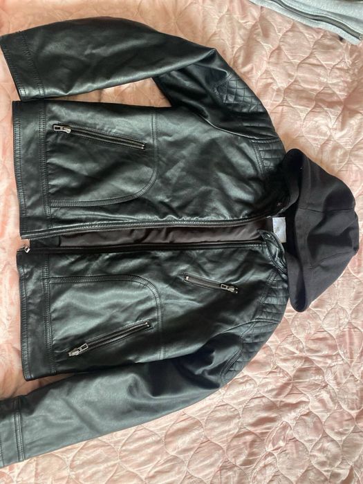 Женская кожаная куртка ZARA