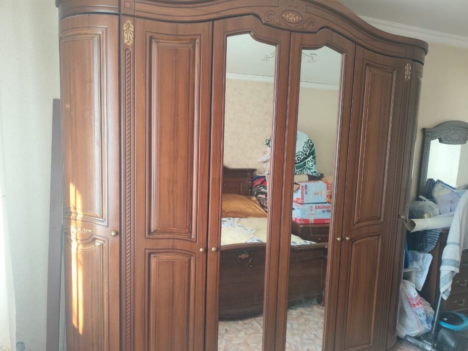 Продам шкаф и комод