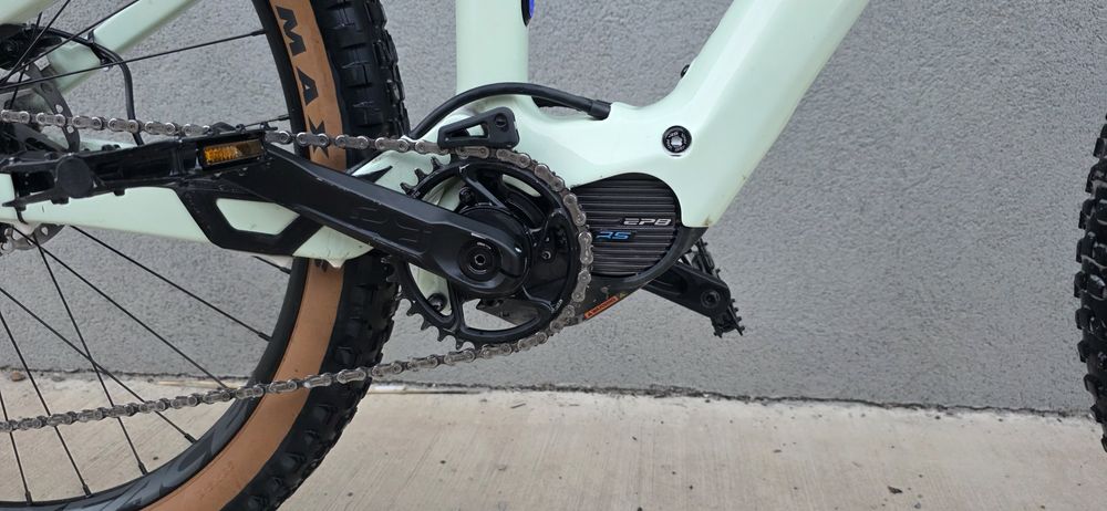 e-bike Orbea Rise карбон