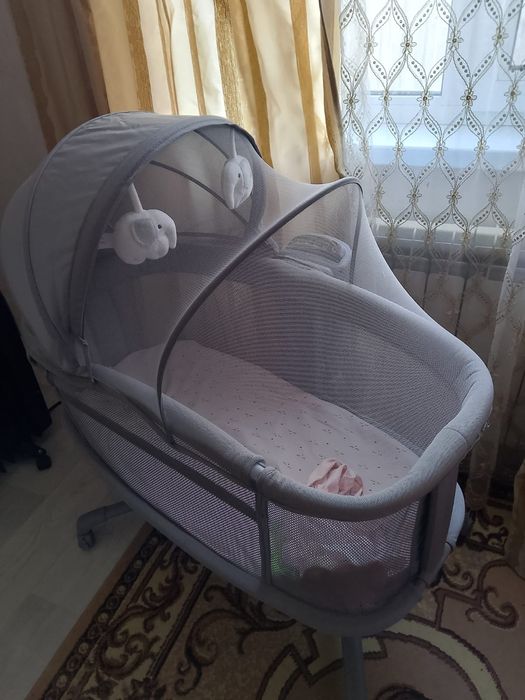 Продам кровать для новорождённого