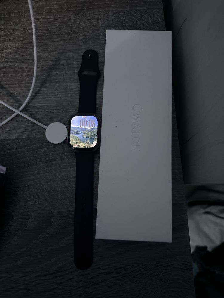Apple watch 10 46mm baterie maxima,ca nou