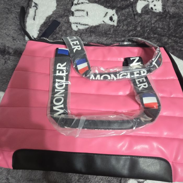 Дамски чанти от изкуствена кожа