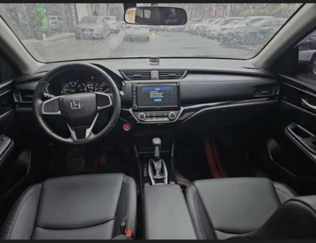 Honda envix sotiladi