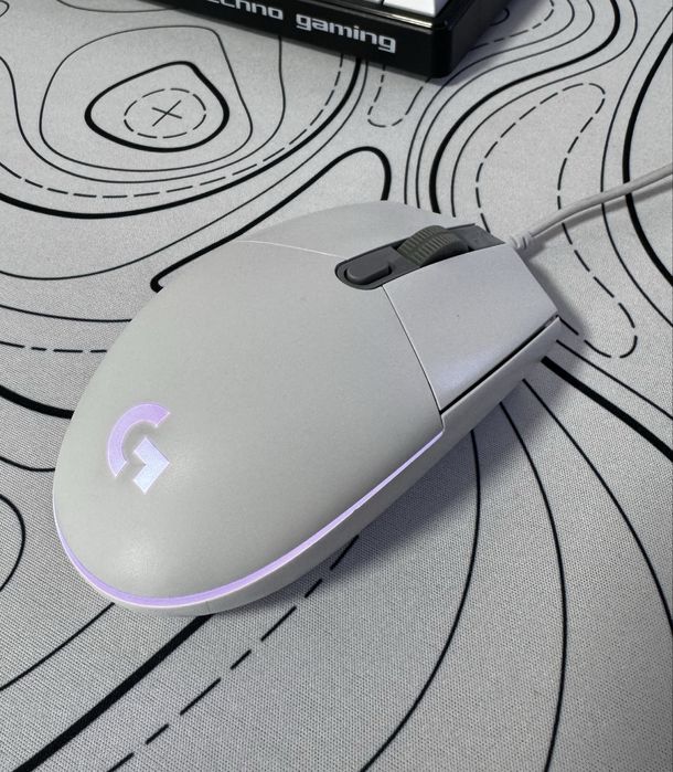 Продаю проводную мышь logitech g102