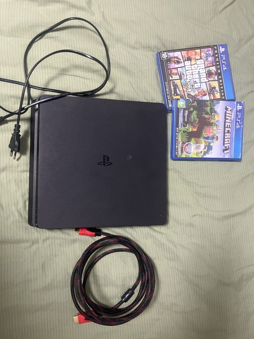 продам play station 4 slim
