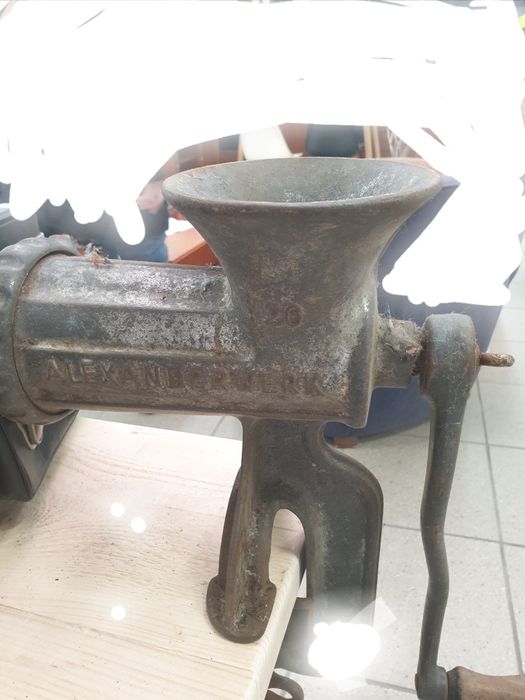 Masina de tocat nr 20