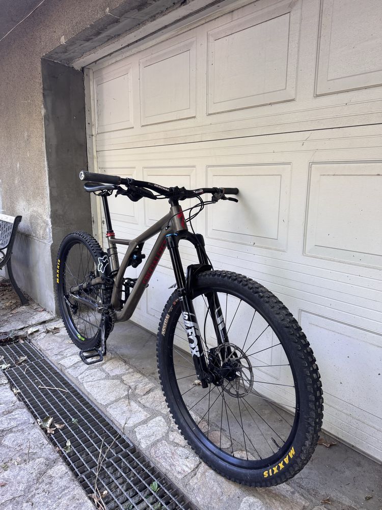 Specialized stumpjumper evo al 29