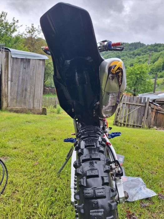 Cross Honda crf 450 stare foarte bună