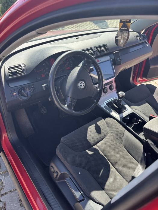 Passat B6  Pentru mai multe detali va rog sunati la numarul de telefon