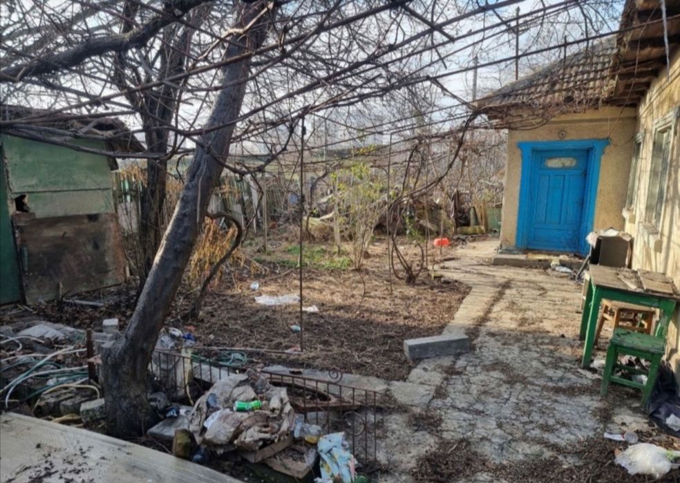 Casa de vanzare batraneasca km4, deschidere 15.3m,300mp teren