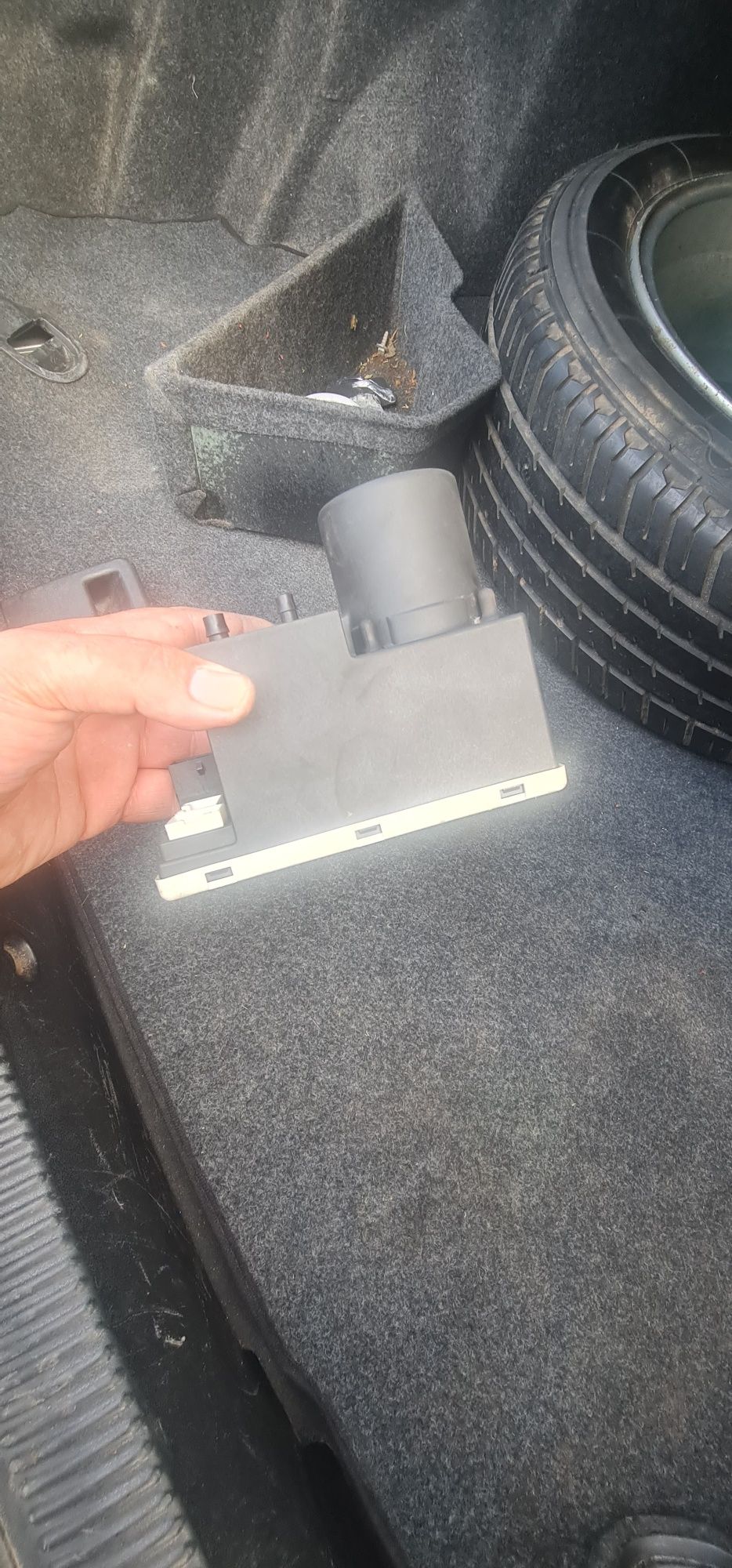 Вакуум помпа Помпа централно заключване Модул централно 8L0 862 257