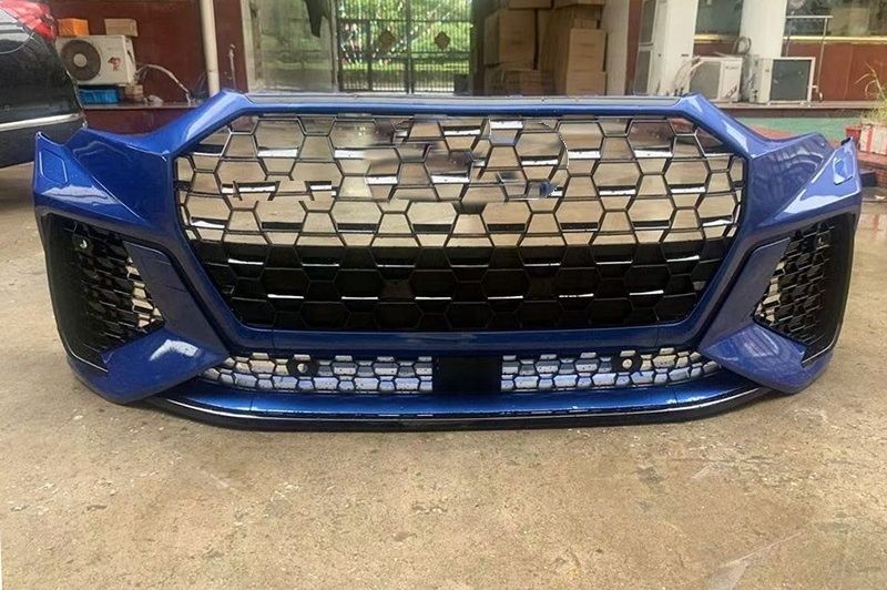 RSQ3 Q3 F3 Предна броня с решетка