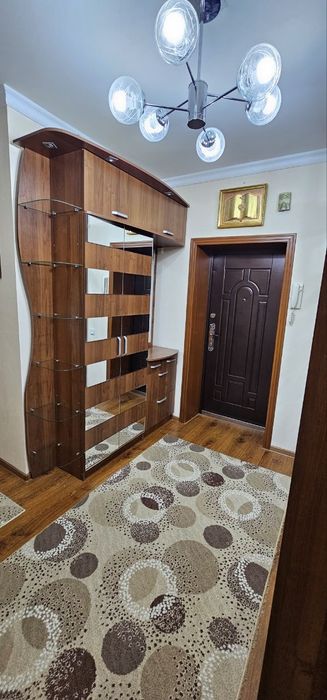 2 хонали квартира сотилади ва арендага