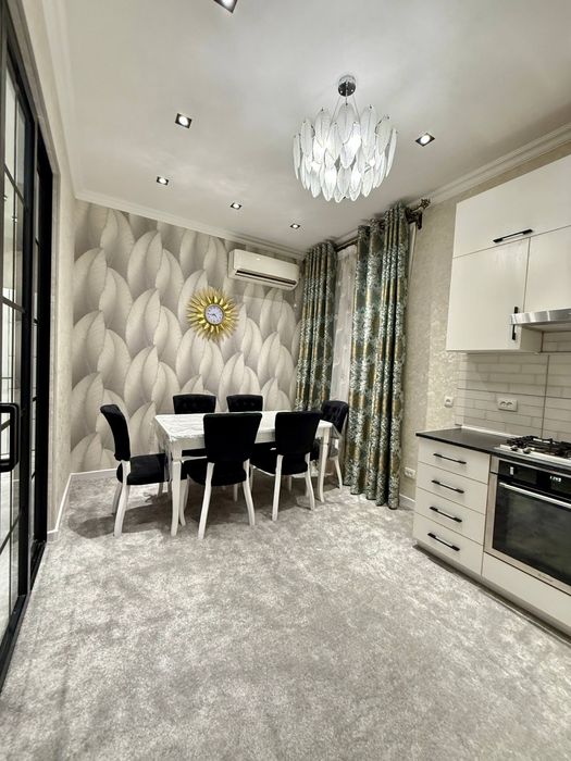 3 комнатная квартира, М.Горький, 101 школа!