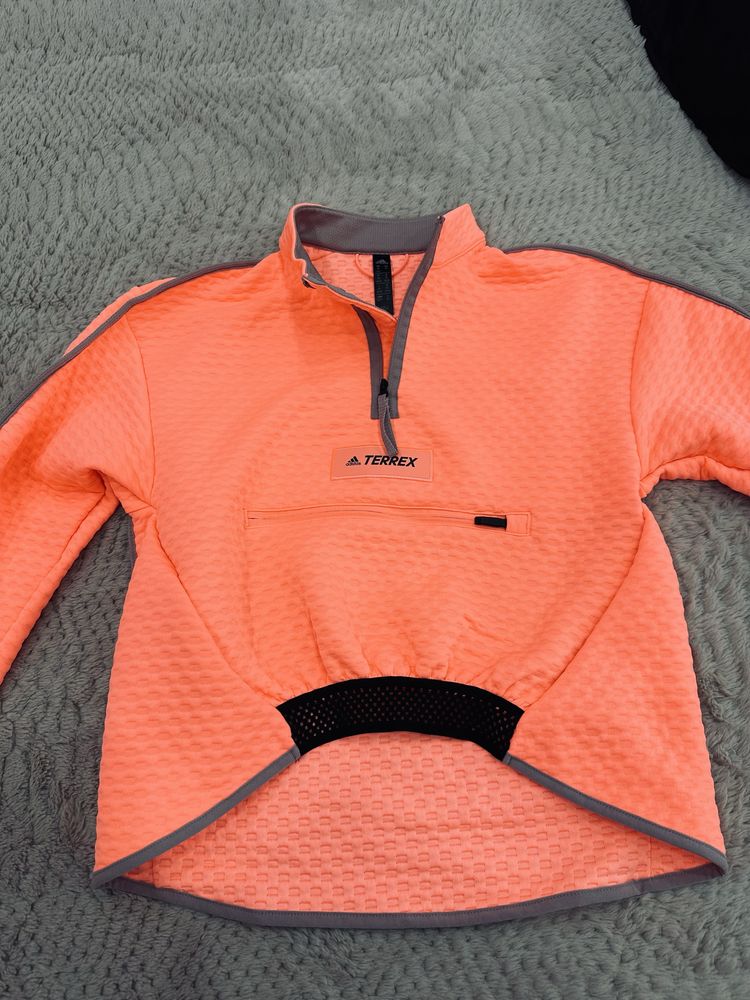Детски суичър Adidas