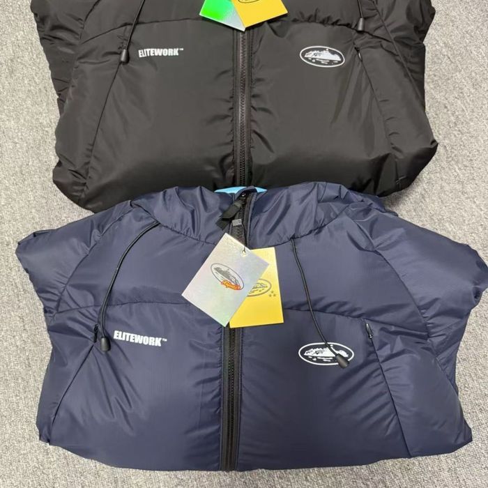 куртки от Corteiz