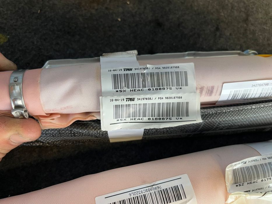 peugeot 5008 завеси лява дясна Странични щори бегове за брой